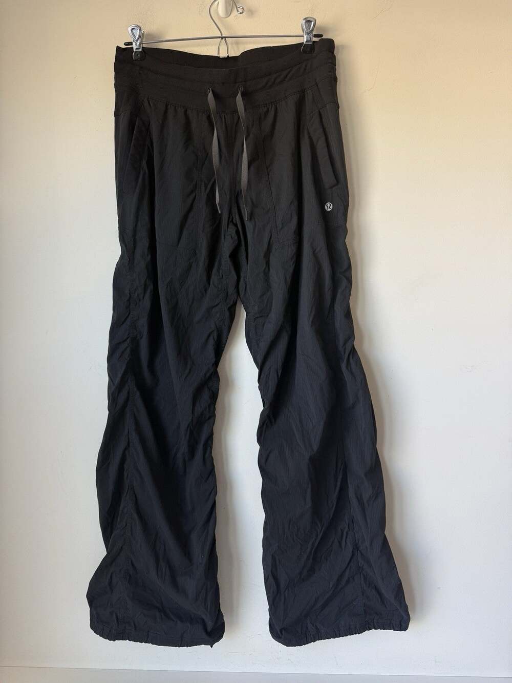 Lululemon Size 8 Dance Studio II No Liner Mid-Rise Full Length Pants Black 30”